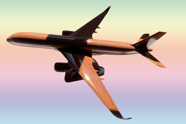 Airbus A-350-900 - Image 4