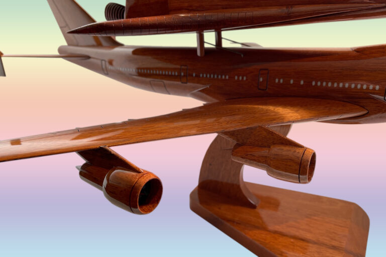 Boeing  Space Shuttle - Image 19