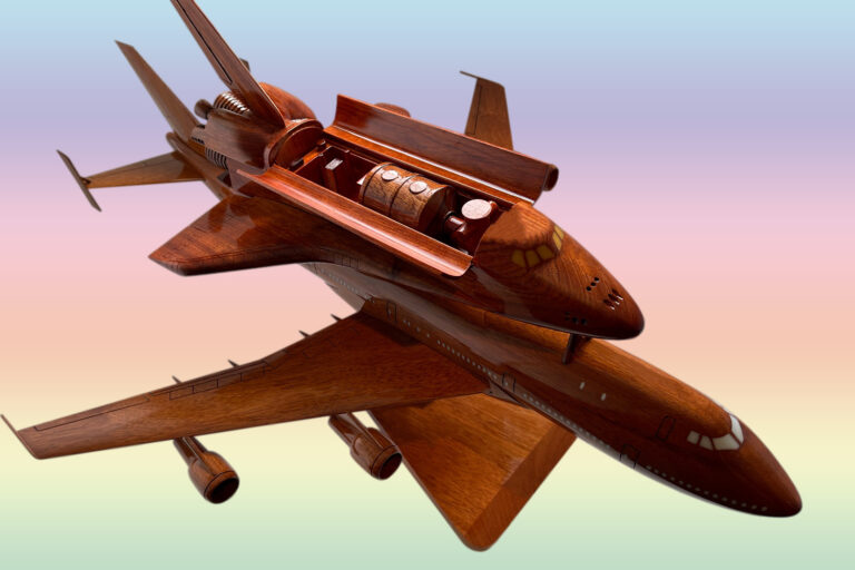 Boeing  Space Shuttle - Image 9