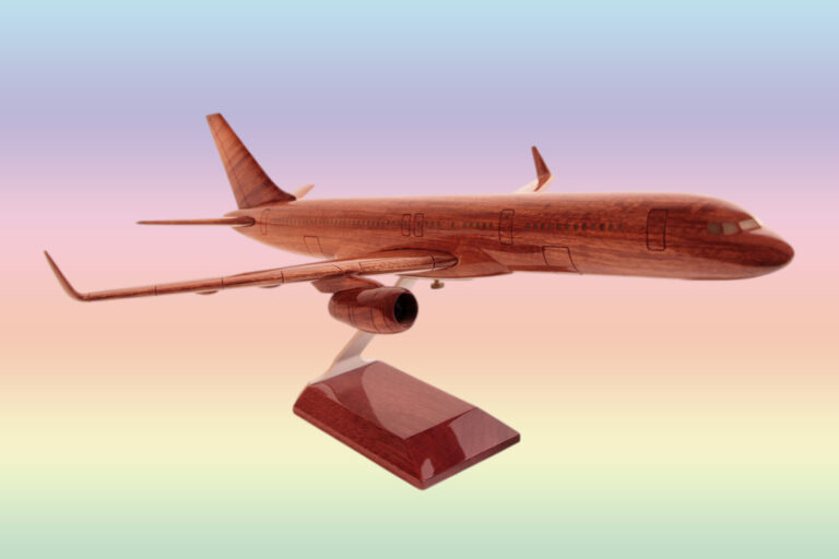 Boeing  B-757-200 - Image 9