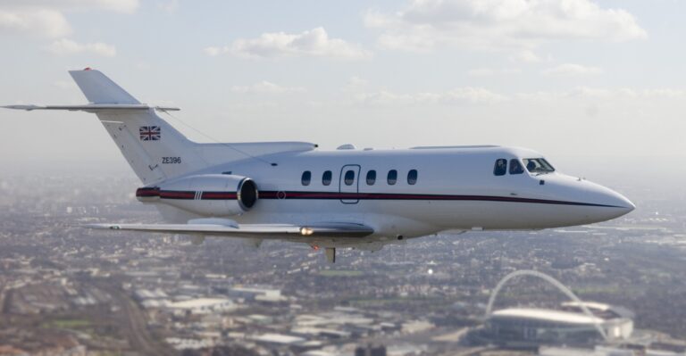 Hawker Siddeley HS-125-600 - Image 14