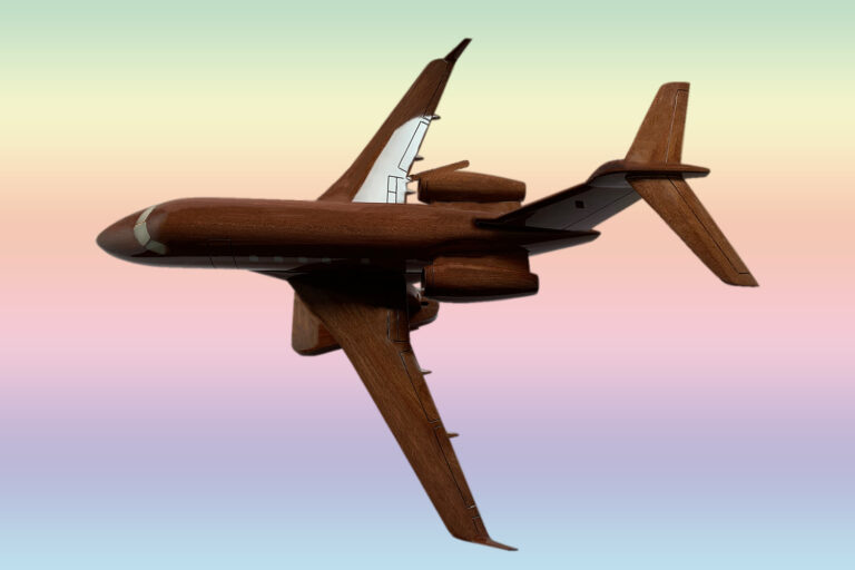 Embraer EMB Legacy 450 - Image 3
