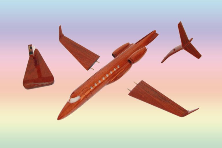 Bombardier Lear Jet 75 - Image 11
