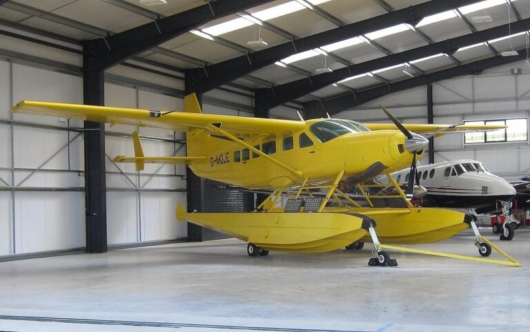 Cessna C-208 Float - Image 15