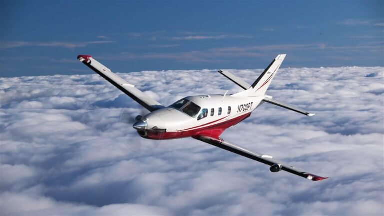 Socata TBM 700 - Image 13