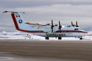 De_Havilland_Canada_DHC-7-150(IR)_Dash_7,_Environment_Canada_-_Ice_Reconnaissance_AN1428232