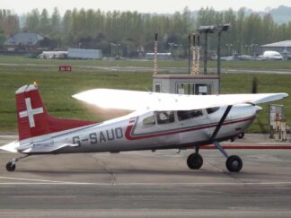 G-SAUO-Cessna-Skywagon-185