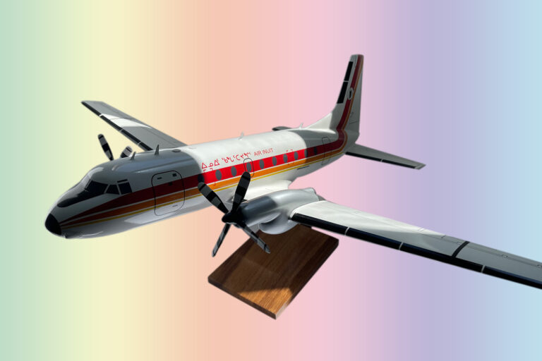 Hawker Siddeley HS-748  Air Inuit - Image 3
