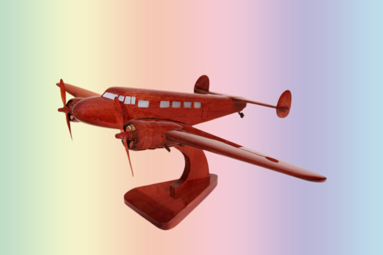 Lockheed  L-10A Electra - Image 3