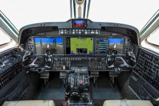 375844-King-Air-260-cockpit-1