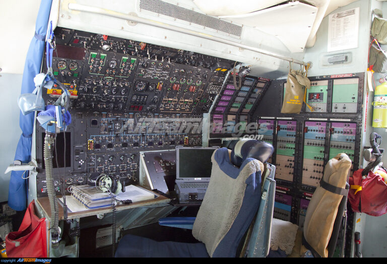 Lockheed C-5 Galaxy - Image 21