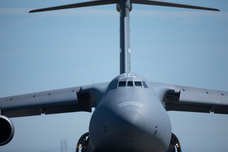 Lockheed C-5 Galaxy - Image 19