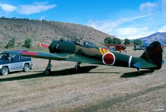 Nakajima-Ki-43-Hayabusa_Aeropedia-The-Encyclopedia-of-Aircraft